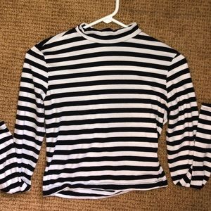 Comfy cropped long sleeve